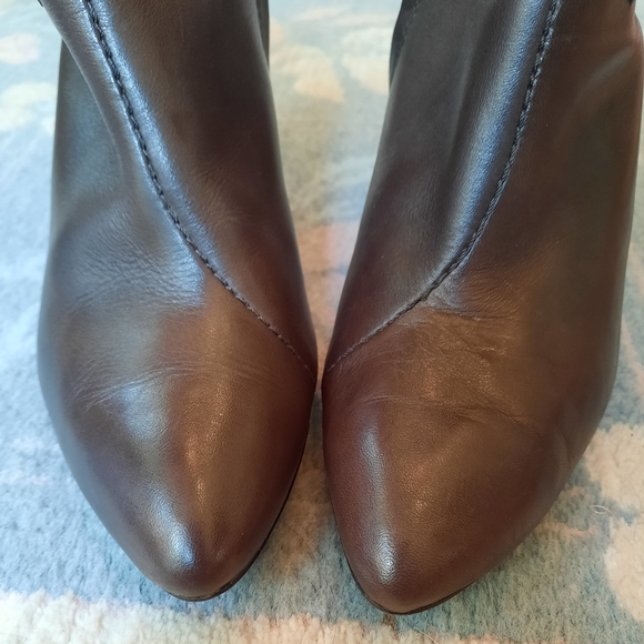 Y2K Pierre Cardin Womens Taupe/Brown Leather Ankle Boots Booties Size 38/US 7.5 - Picture 4 of 9